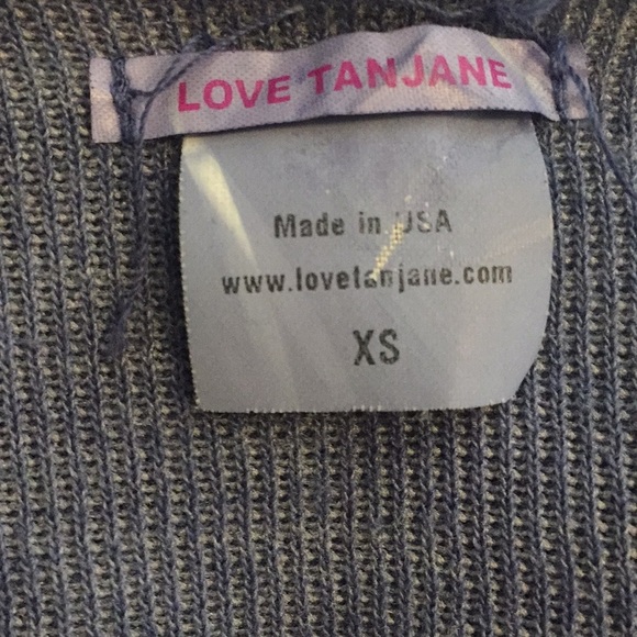 XS NWOT LOVE TANJANE Sweater EE12 2003 - Picture 3 of 5